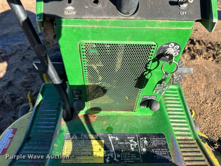 image for item EK9856 John Deere 116  lawn mower