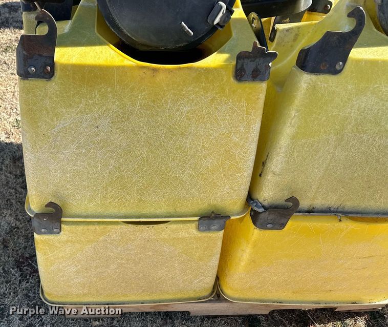 image for item EK9869 (8) John Deere seed boxes