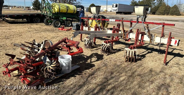 image for item EK9871 Lilliston-Lehman  row crop cultivator