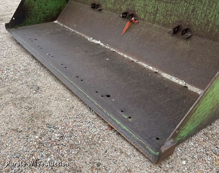 image for item EK9873 1979 John Deere 2640  tractor