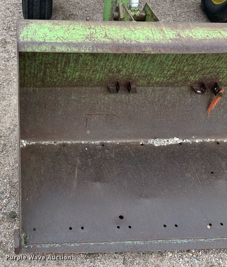 image for item EK9873 1979 John Deere 2640  tractor