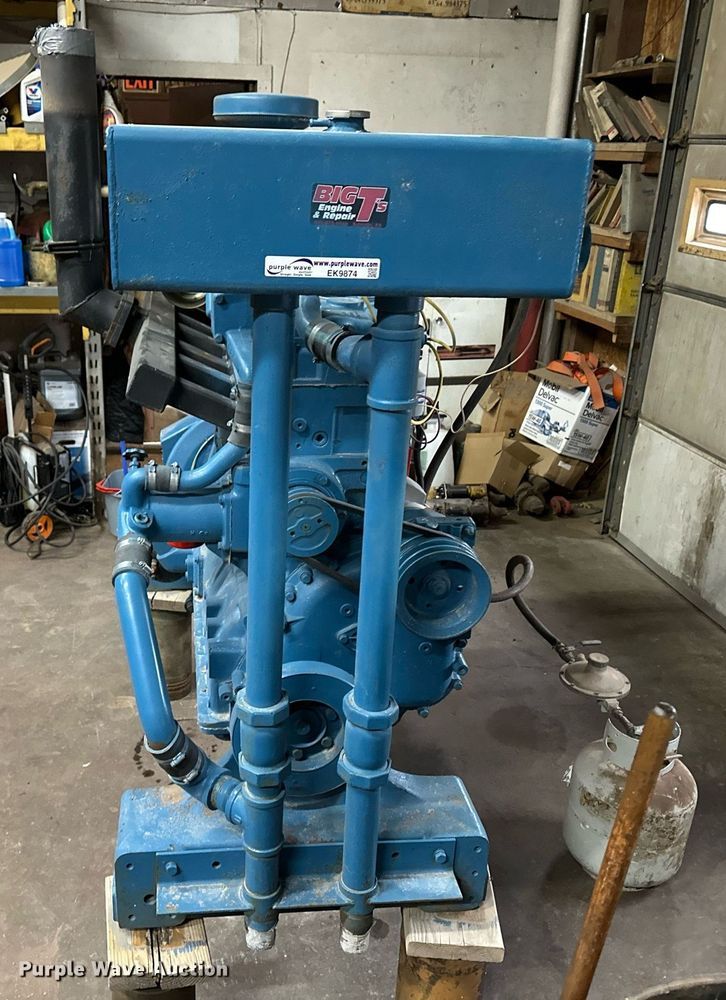 image for item EK9874 Cummins  irrigation engine