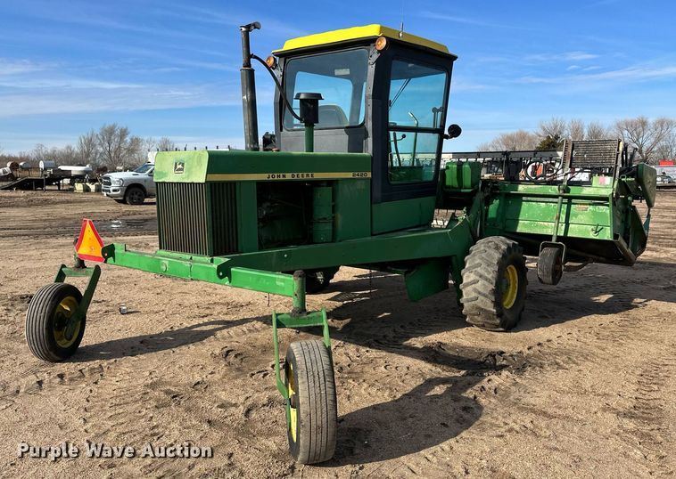 image for item EK9889 John Deere 2420  swather / windrower