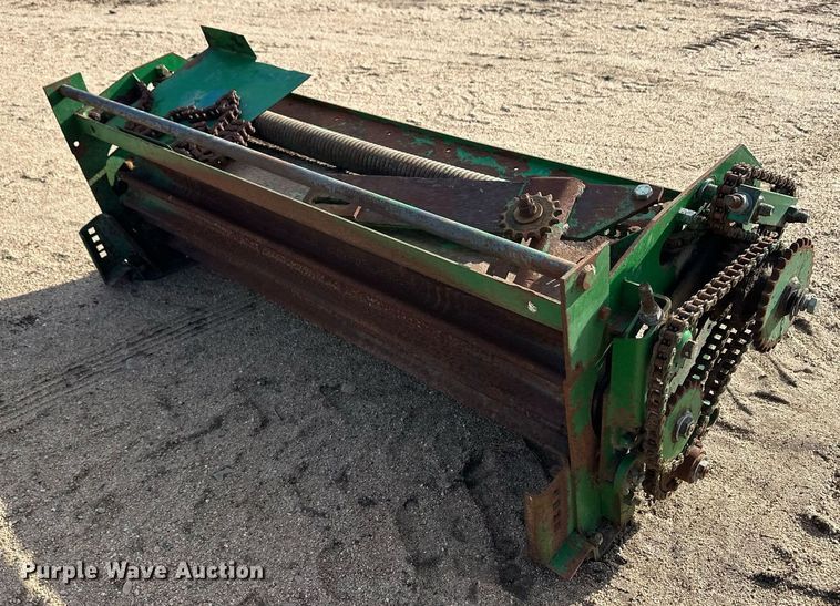 image for item EK9889 John Deere 2420  swather / windrower