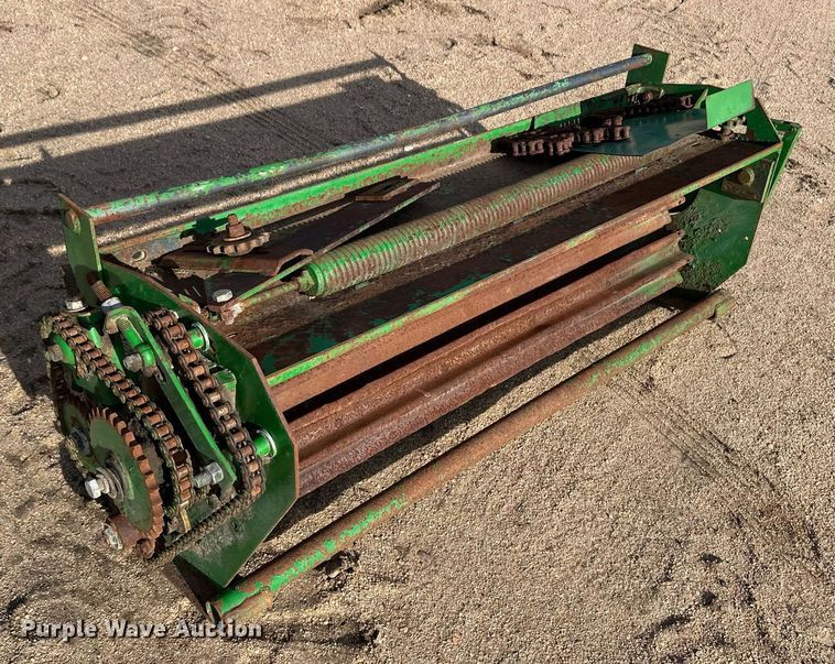 image for item EK9889 John Deere 2420  swather / windrower