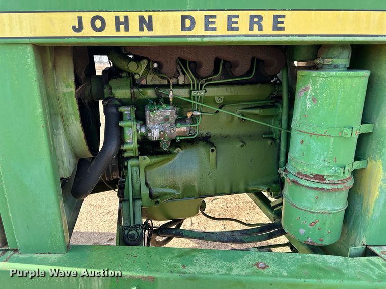 image for item EK9889 John Deere 2420  swather / windrower