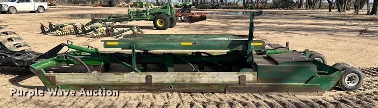 image for item EK9890 1993 John Deere 6200 Gilbert  tractor