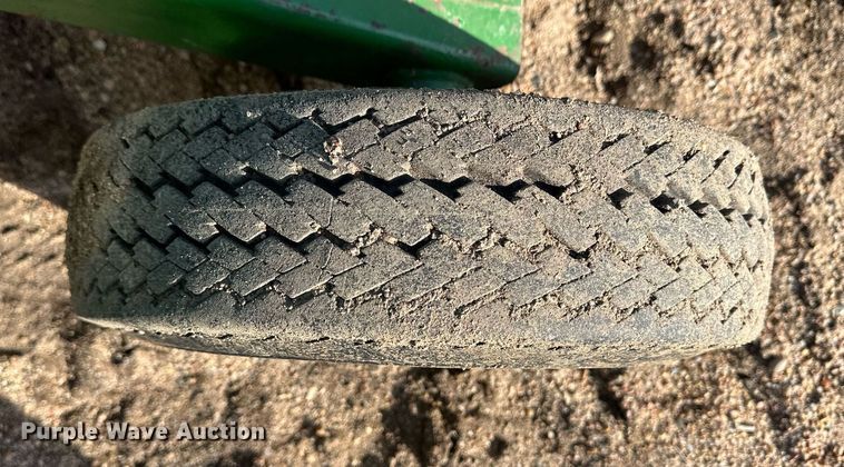 image for item EK9890 1993 John Deere 6200 Gilbert  tractor