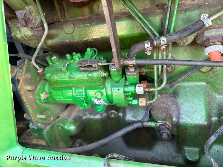 image for item EK9890 1993 John Deere 6200 Gilbert  tractor
