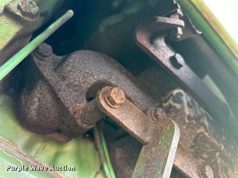 image for item EK9890 1993 John Deere 6200 Gilbert  tractor