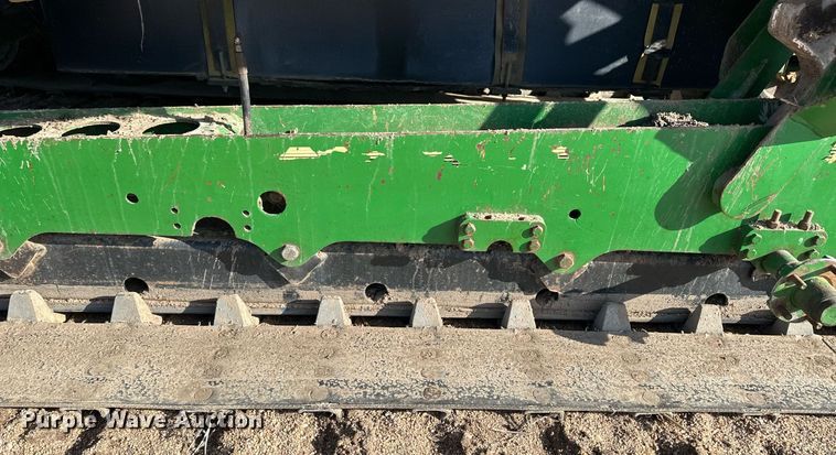 image for item EK9890 1993 John Deere 6200 Gilbert  tractor