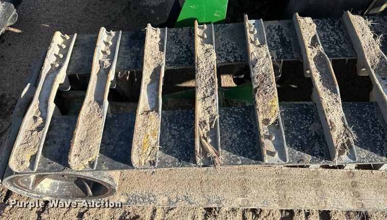 image for item EK9890 1993 John Deere 6200 Gilbert  tractor