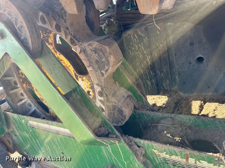 image for item EK9890 1993 John Deere 6200 Gilbert  tractor