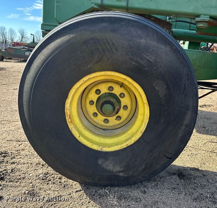 image for item EK9892 John Deere 530 implement caddy