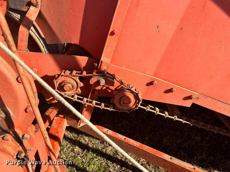 image for item NB9286 Allis-Chalmers  round baler