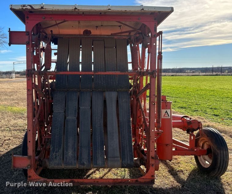 image for item NB9286 Allis-Chalmers  round baler