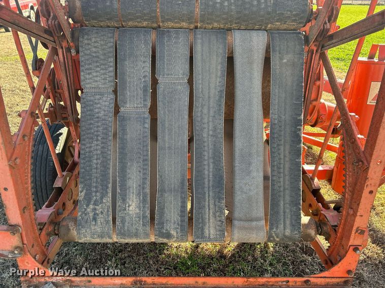 image for item NB9286 Allis-Chalmers  round baler