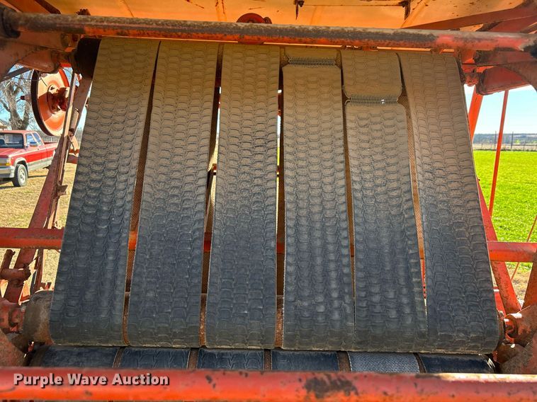 image for item NB9286 Allis-Chalmers  round baler