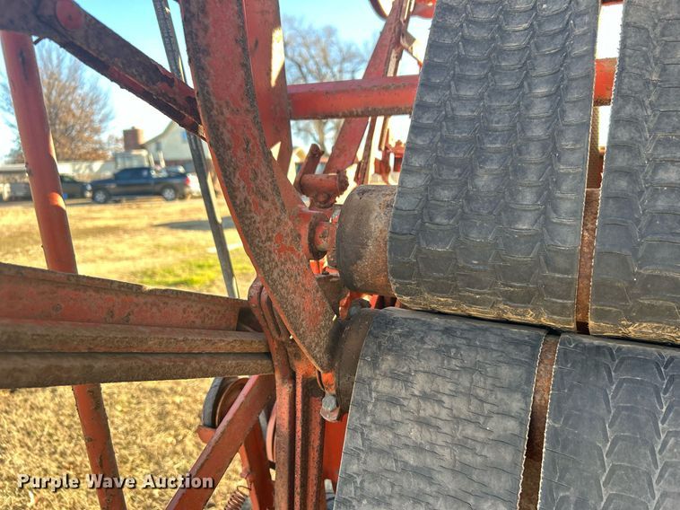 image for item NB9286 Allis-Chalmers  round baler