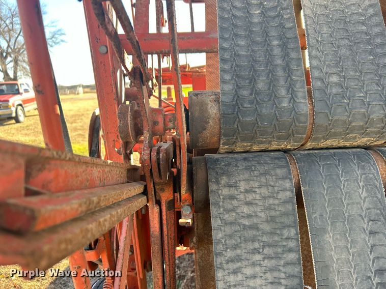 image for item NB9286 Allis-Chalmers  round baler