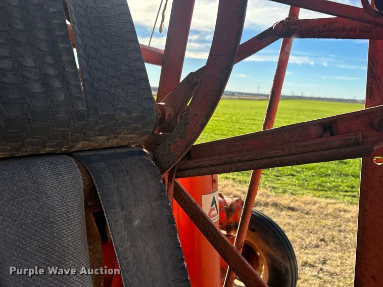 image for item NB9286 Allis-Chalmers  round baler
