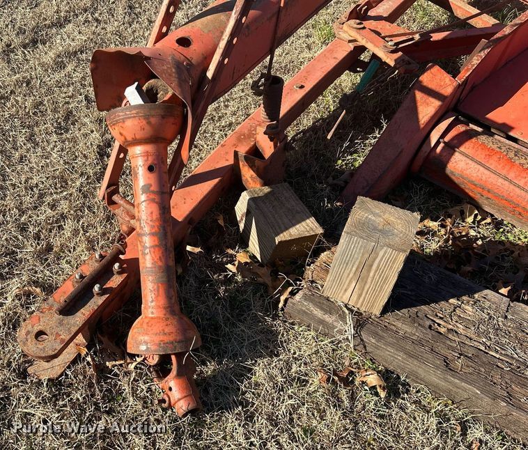 image for item NB9286 Allis-Chalmers  round baler