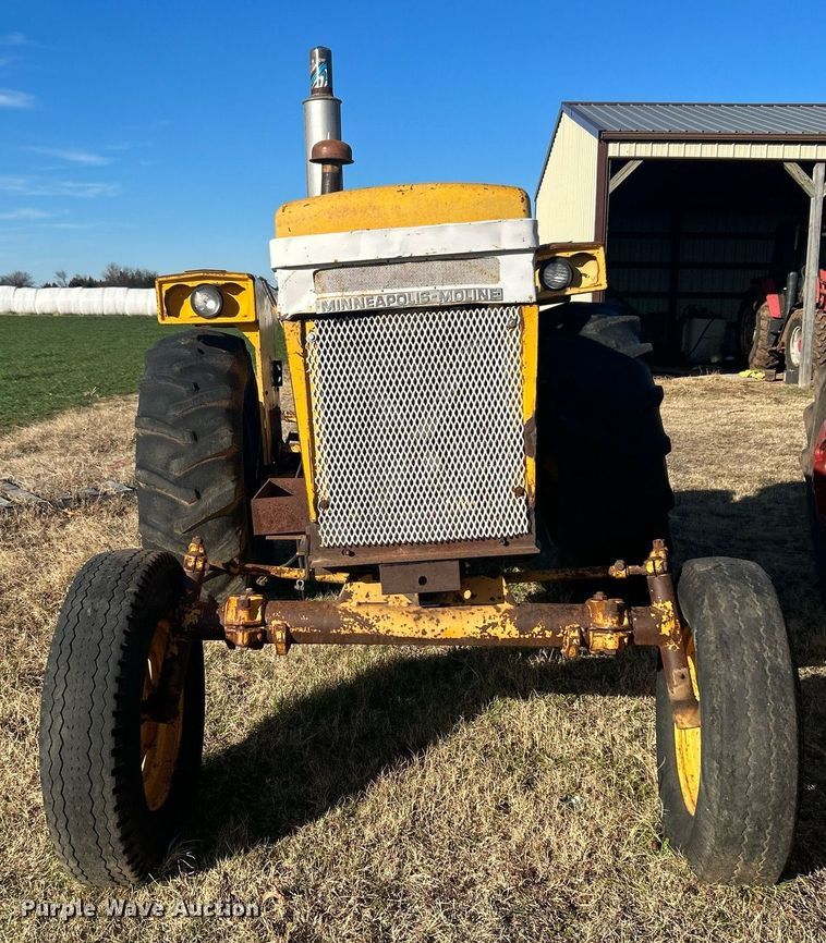 image for item NB9287 1968 Minneapolis-Moline Jetstar 3 Super  tractor