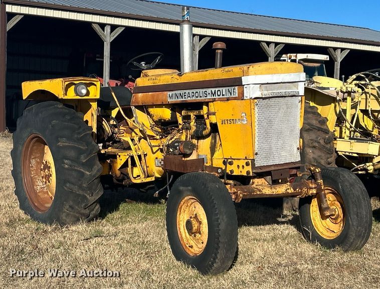 image for item NB9287 1968 Minneapolis-Moline Jetstar 3 Super  tractor