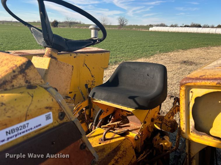 image for item NB9287 1968 Minneapolis-Moline Jetstar 3 Super  tractor