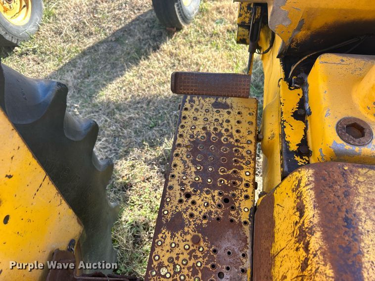 image for item NB9287 1968 Minneapolis-Moline Jetstar 3 Super  tractor