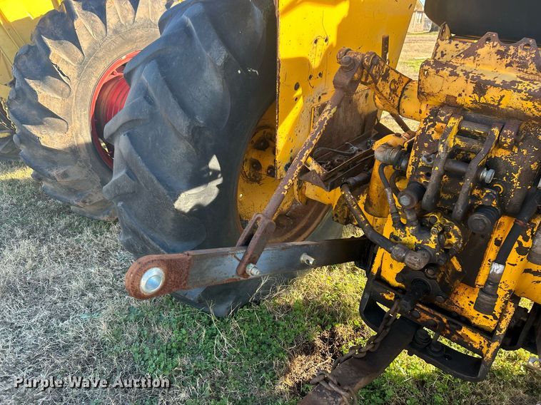 image for item NB9287 1968 Minneapolis-Moline Jetstar 3 Super  tractor