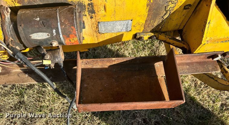 image for item NB9287 1968 Minneapolis-Moline Jetstar 3 Super  tractor