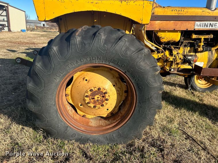 image for item NB9287 1968 Minneapolis-Moline Jetstar 3 Super  tractor