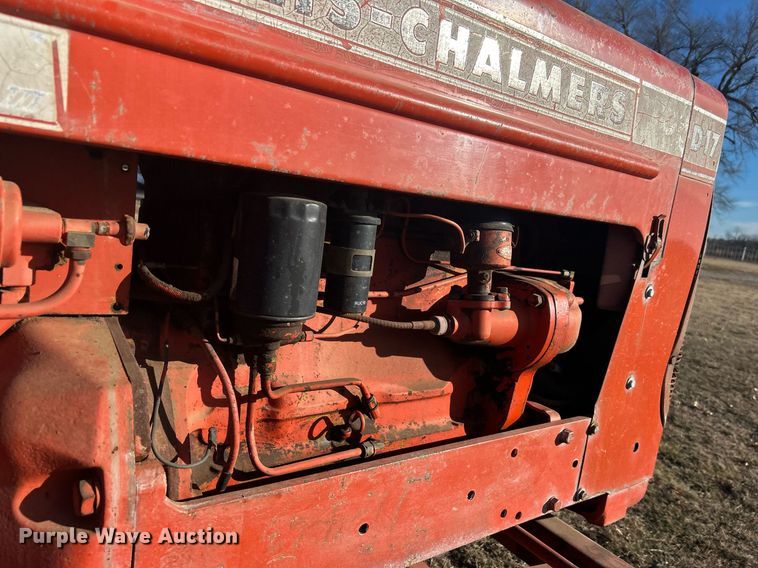 image for item NB9288 1963 Allis-Chalmers D17  tractor