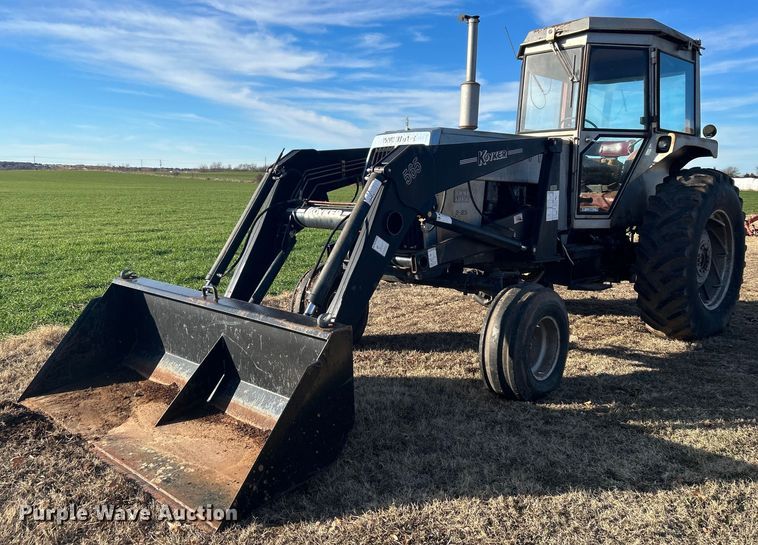 image for item NB9289 1976 White Field Boss 2-85  tractor