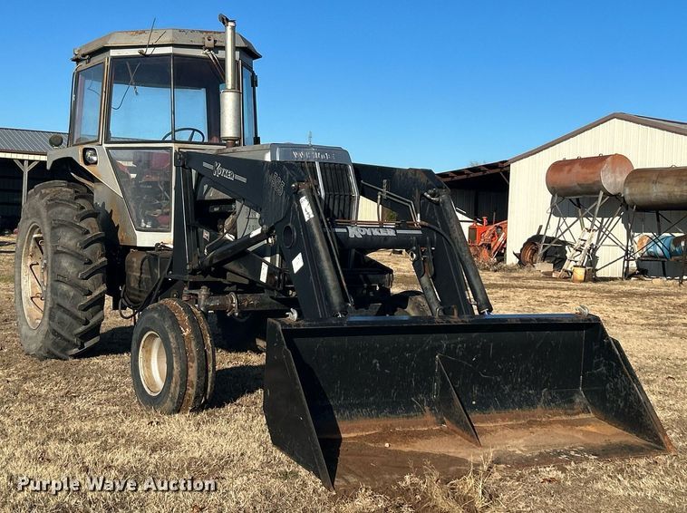 image for item NB9289 1976 White Field Boss 2-85  tractor