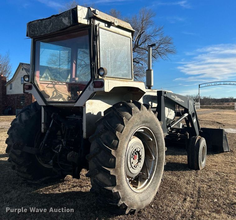 image for item NB9289 1976 White Field Boss 2-85  tractor