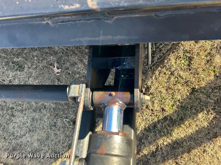 image for item NB9289 1976 White Field Boss 2-85  tractor