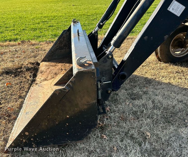 image for item NB9289 1976 White Field Boss 2-85  tractor