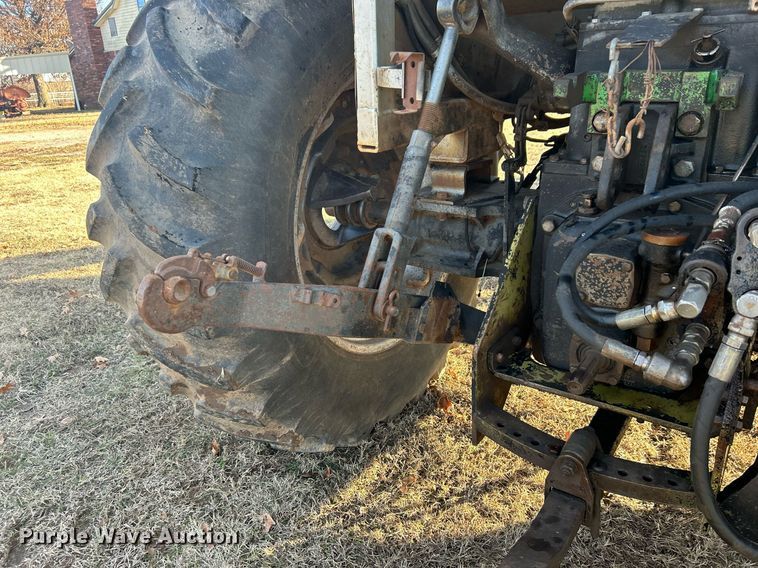 image for item NB9289 1976 White Field Boss 2-85  tractor