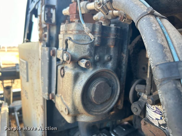 image for item NB9289 1976 White Field Boss 2-85  tractor