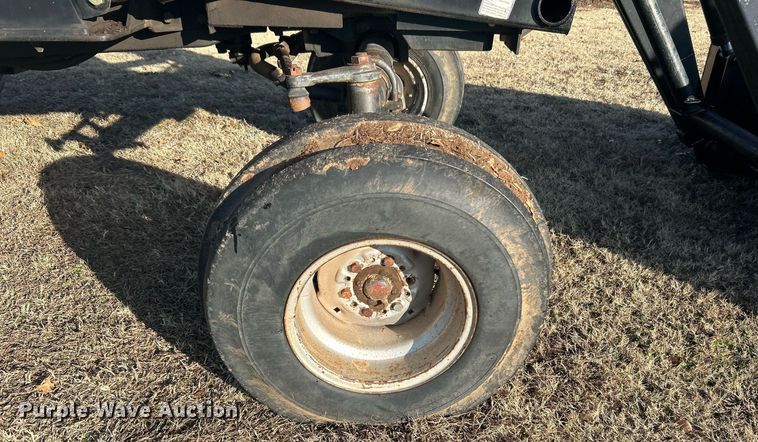 image for item NB9289 1976 White Field Boss 2-85  tractor