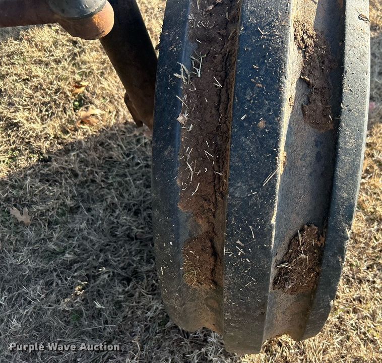 image for item NB9289 1976 White Field Boss 2-85  tractor