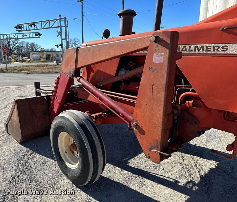 image for item NI9650 1969 Allis-Chalmers 190  tractor
