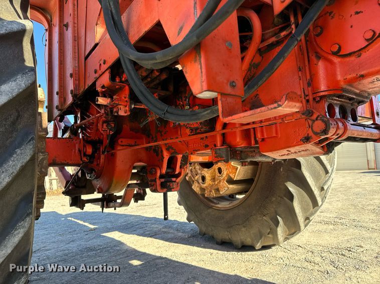 image for item NI9650 1969 Allis-Chalmers 190  tractor