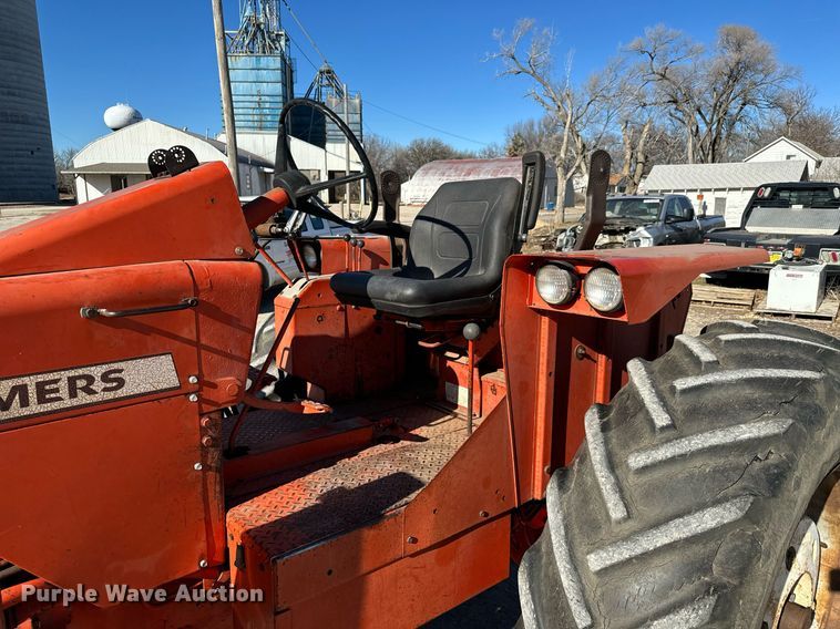 image for item NI9650 1969 Allis-Chalmers 190  tractor