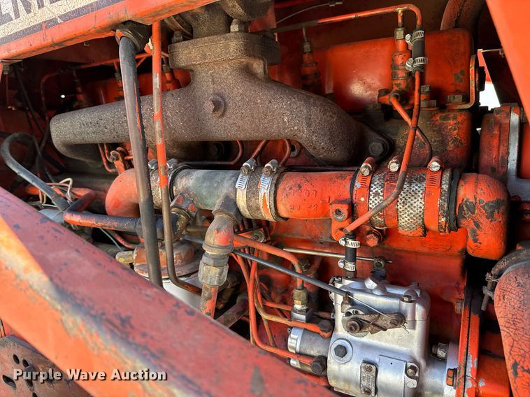 image for item NI9650 1969 Allis-Chalmers 190  tractor