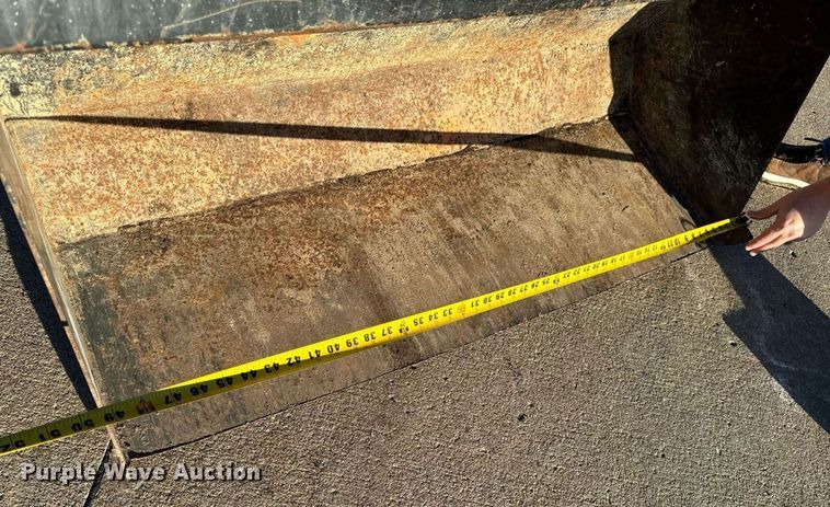 image for item NM9179 New Holland 1220  MFWD tractor