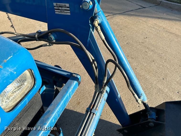 image for item NM9179 New Holland 1220  MFWD tractor