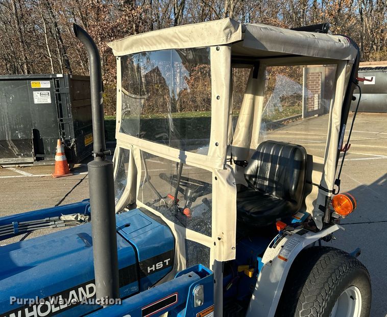 image for item NM9179 New Holland 1220  MFWD tractor